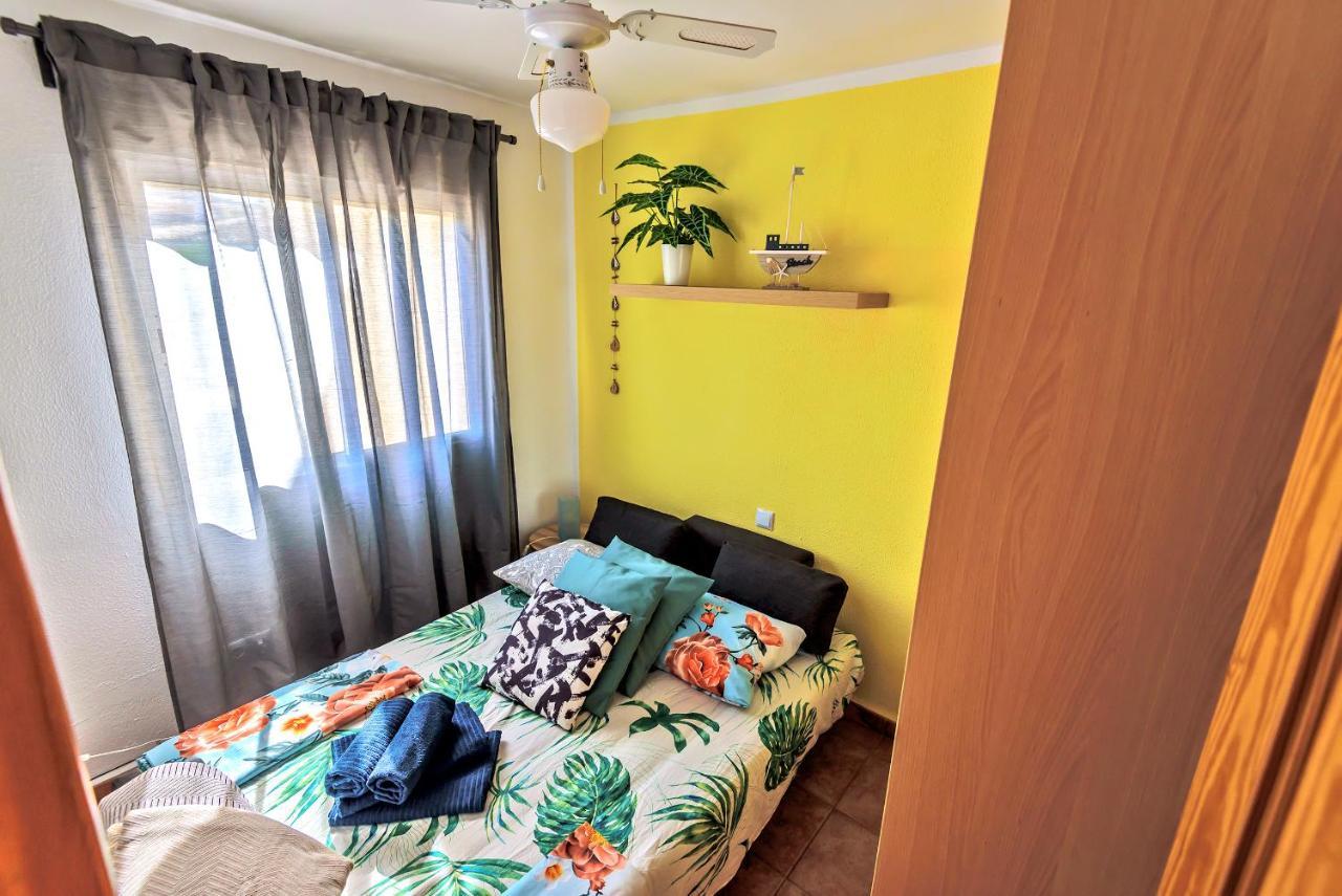 Ocean Sunset Beachfront House With Terraces El Puerto de Santa Maria Bagian luar foto