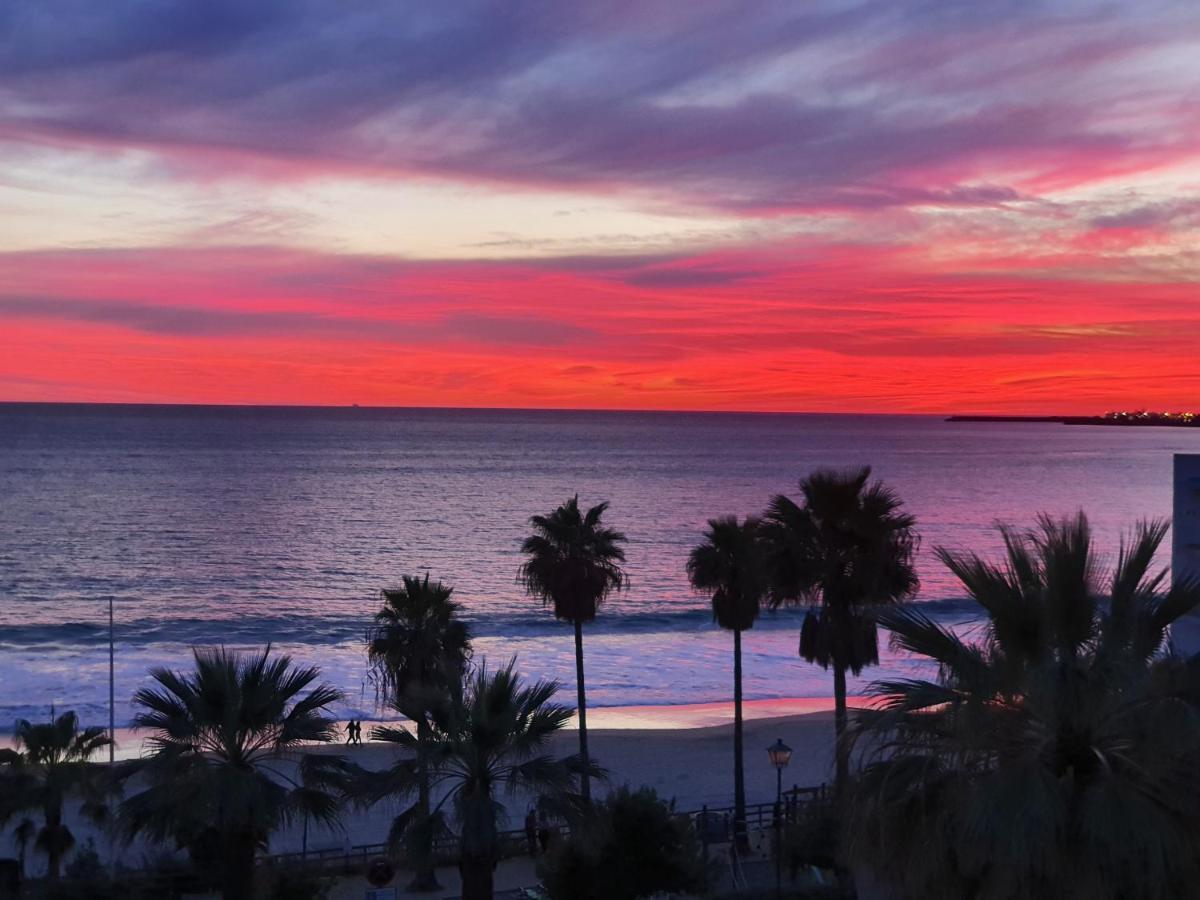 Ocean Sunset Beachfront House With Terraces El Puerto de Santa Maria Bagian luar foto